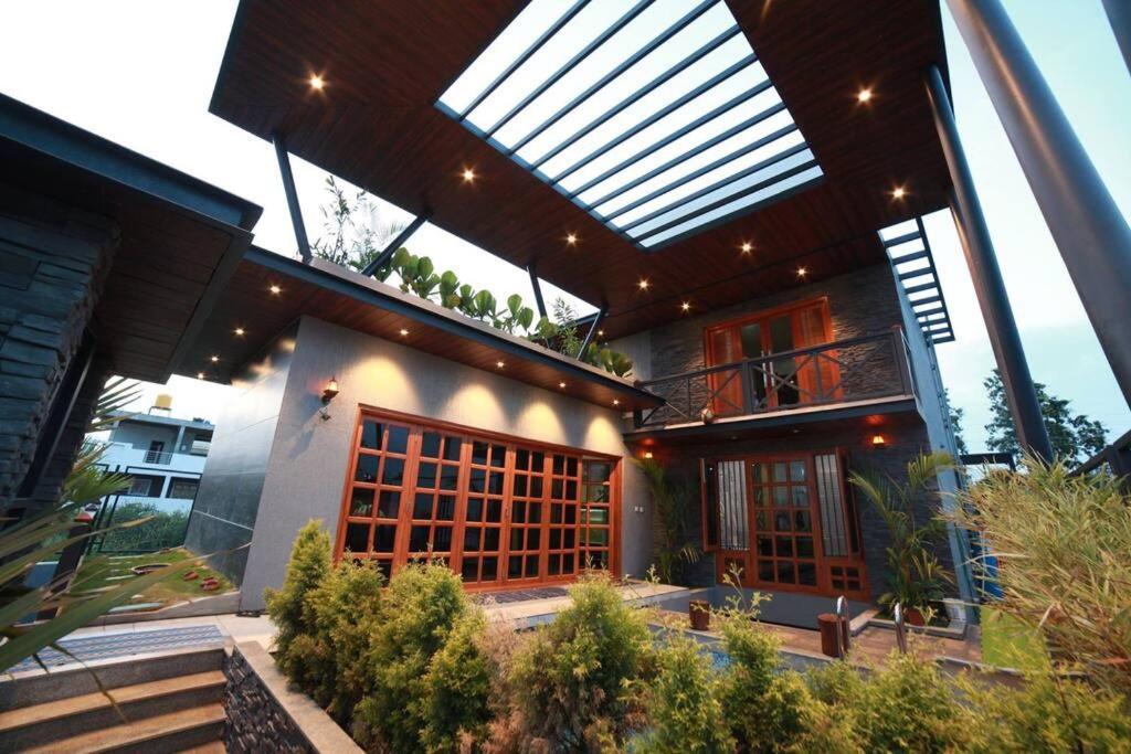 Varaa Villa Mysore Exterior foto