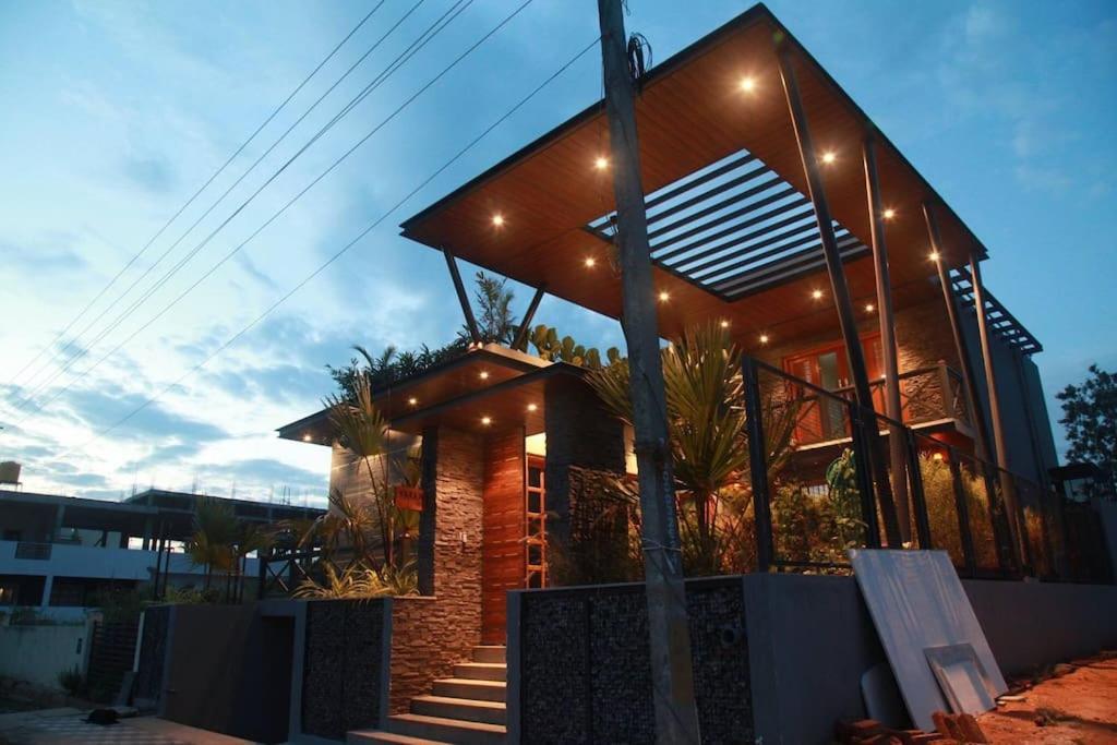 Varaa Villa Mysore Exterior foto